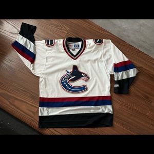 Vancouver Canucks hockey jersey